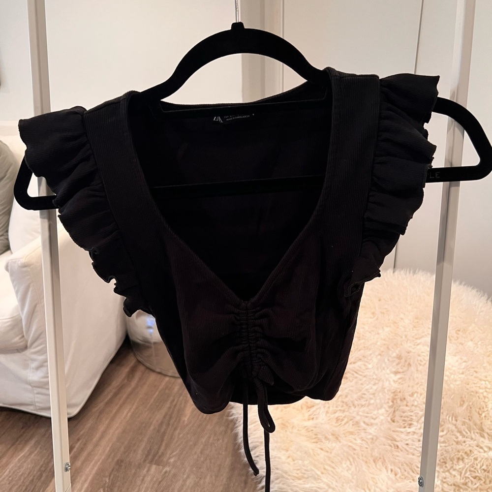 Zara Black Ruffled Crop Top